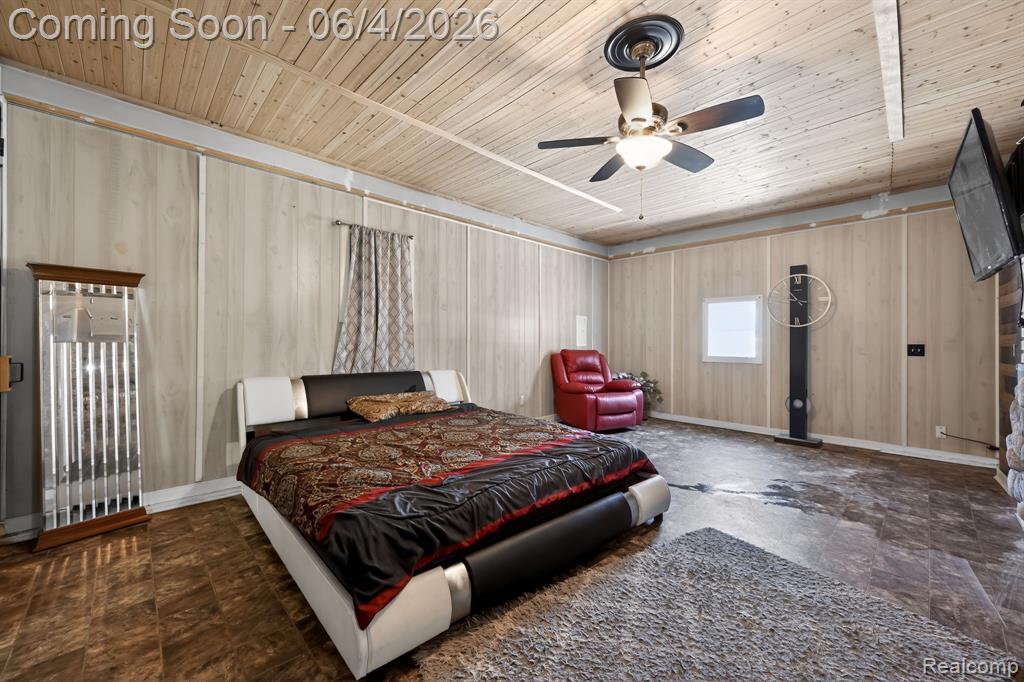 220 Meadow Lane, Jackson, MI 49203 — Photo 16