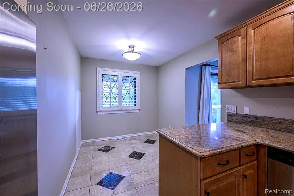42160 Woodward Avenue, 7, Bloomfield Hills, MI 48304 — Photo 5