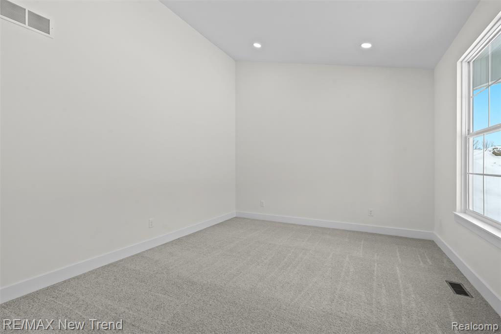 8491 Joseph Street, Commerce Twp, MI 48382 — Photo 8