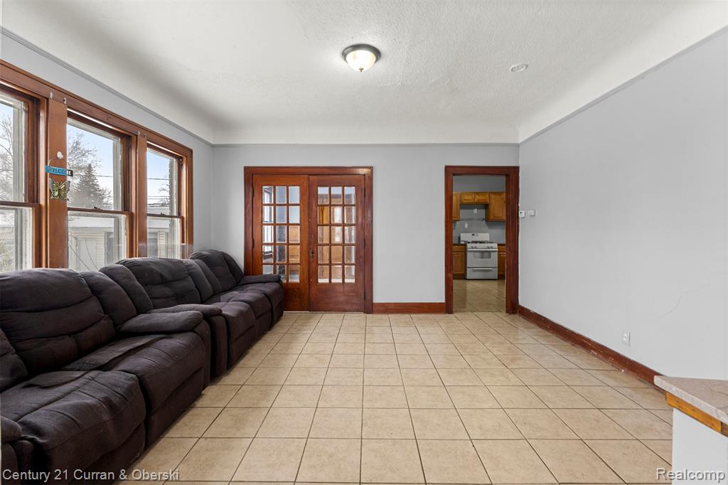 1520 Garfield Avenue, Lincoln Park, MI 48146 — Photo 6