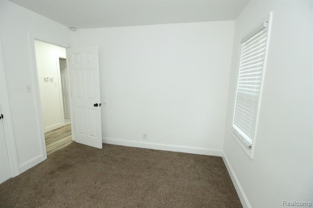 16873 Mansfield Street, Detroit, MI 48235 — Photo 21