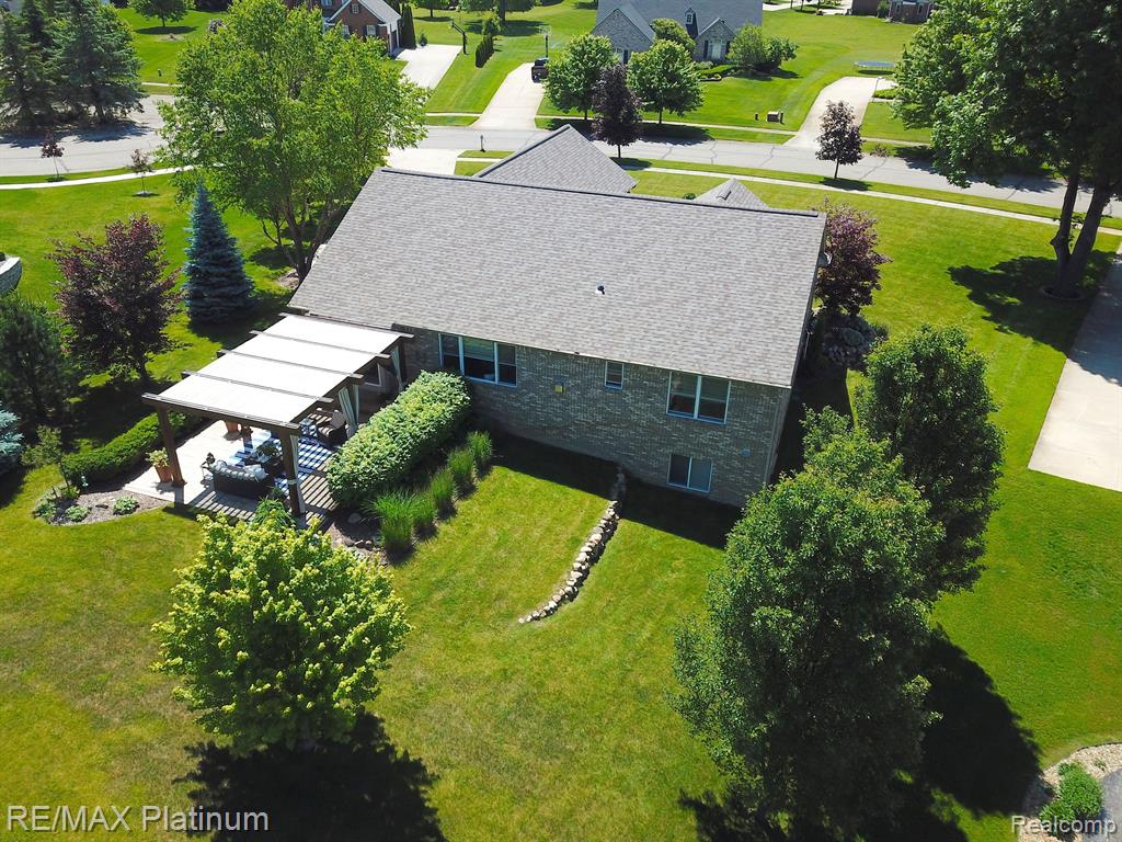 8927 Giovanni Ct, Howell, MI 48855 — Photo 43