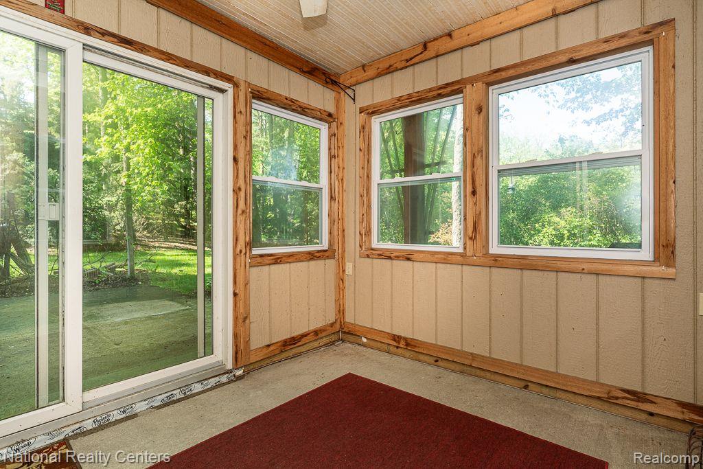 7914 BROOKWOOD Drive, Clarkston, MI 48348 — Photo 26