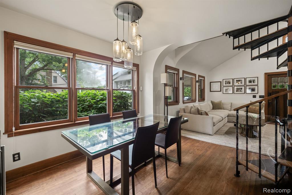 902 E 6th Street, Royal Oak, MI 48067 — Photo 8