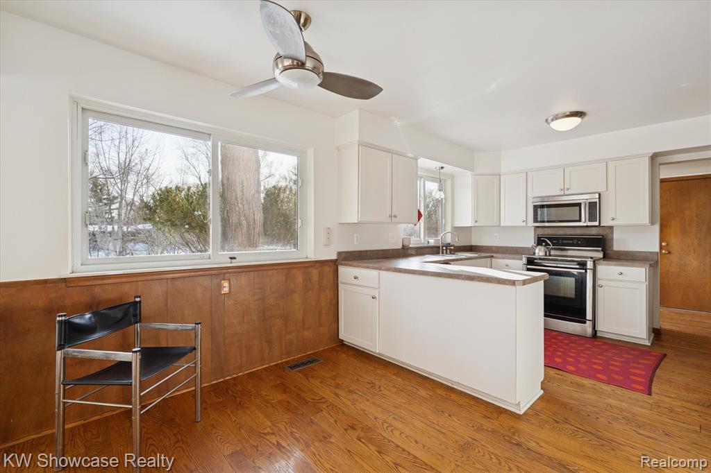 5241 S Pebblecreek Road, West Bloomfield, MI — Photo 19