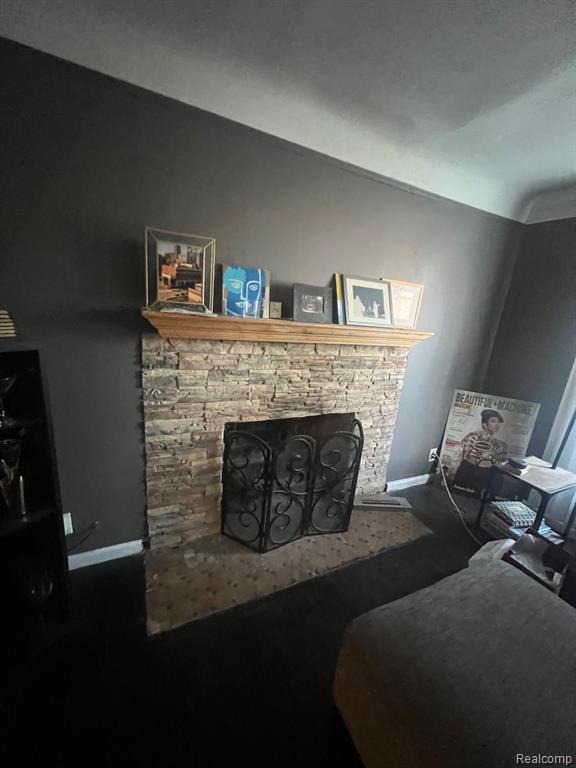 8205 APPOLINE Street, Detroit, MI 48228 — Photo 6
