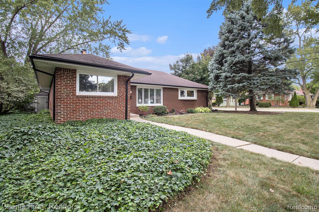 6506 Osage Avenue, Allen Park, MI 48101 — Photo 3