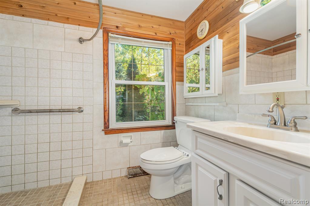 4354 Maybee Road, Lake Orion, MI — Photo 6