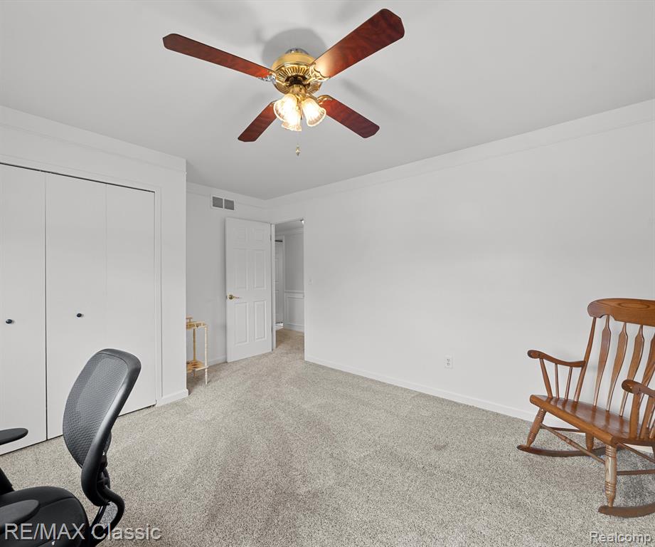 45597 HOLMES Drive, Canton, MI 48187 — Photo 40