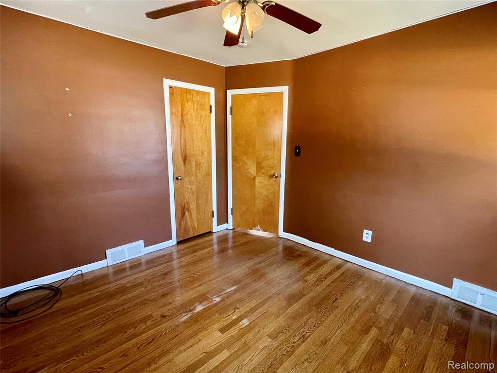 9964 Fox Avenue, Allen Park, MI 48101 — Photo 20