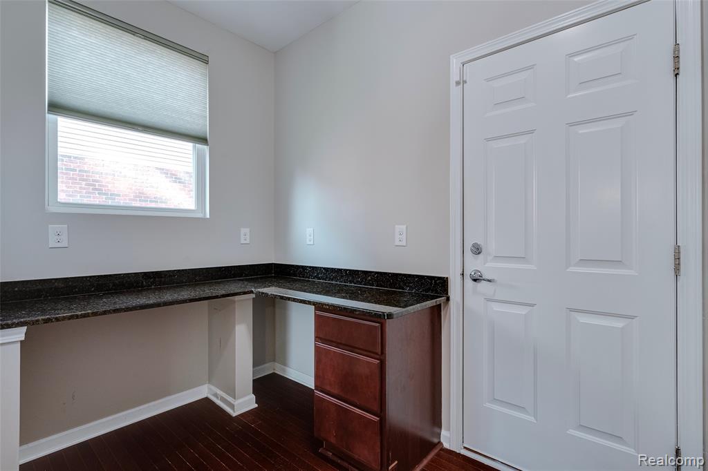 5775 Branch Court, Canton, MI 48187 — Photo 17