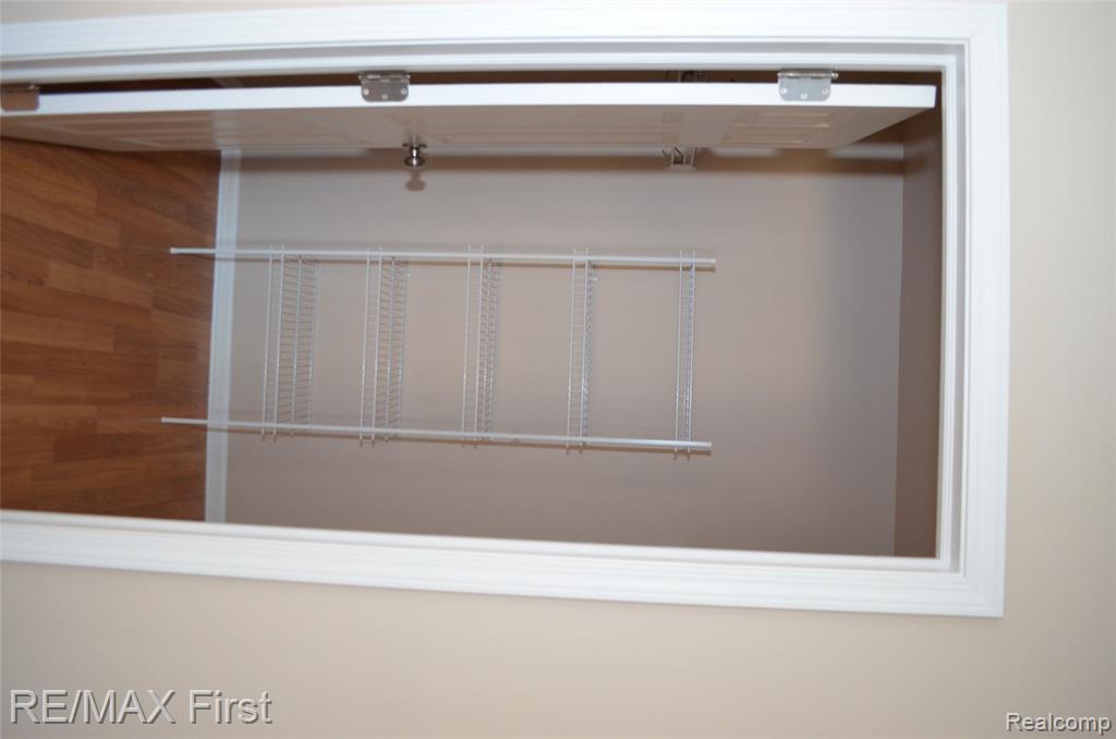 4287 Berkshire Drive, Sterling Heights, MI 48314 — Photo 22