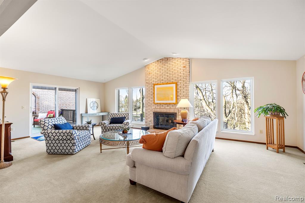 4237 SAWGRASS Drive, Bloomfield Hills, MI 48302 — Photo 15