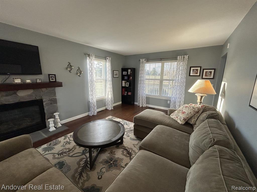 6031 HOLT Road, Holt, MI 48842 — Photo 6