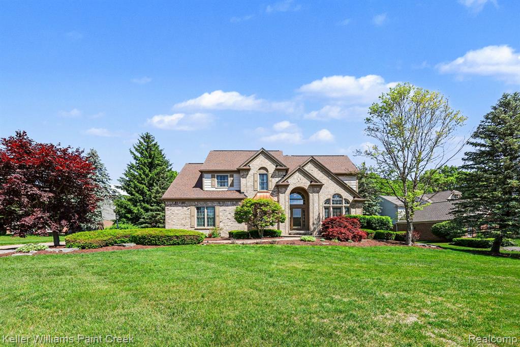 1432 Oakmont Court, Lake Orion, MI 48362