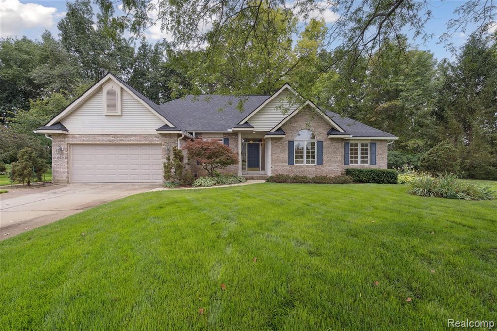 16534 W Horseshoe Trail, Linden, MI 48451 — front exterior