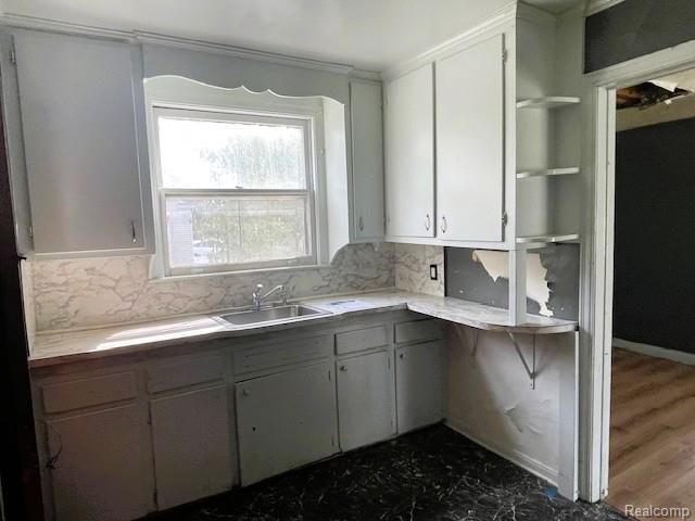 8228 Pierson Street, Detroit, MI 48228 — Photo 6