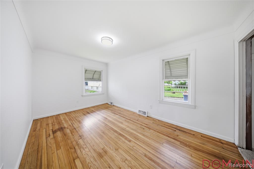 7285 Prospect Avenue, Warren, MI 48091 — Photo 9