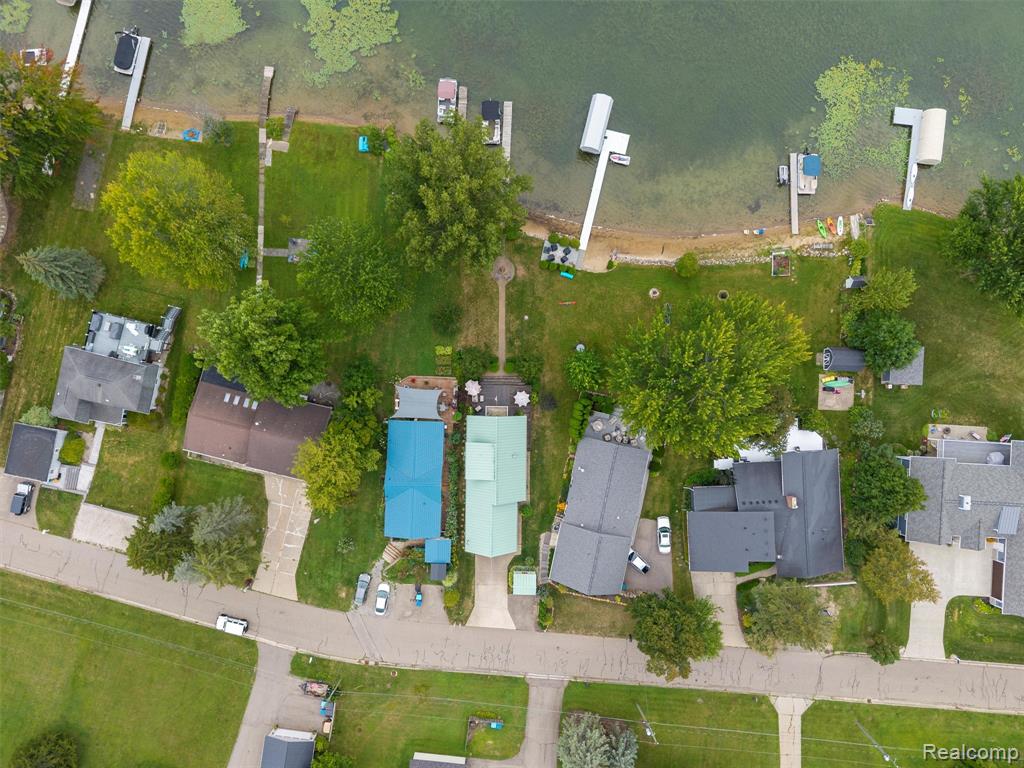 6102 Lakeview Park Drive, Linden, MI 48451 — Photo 21