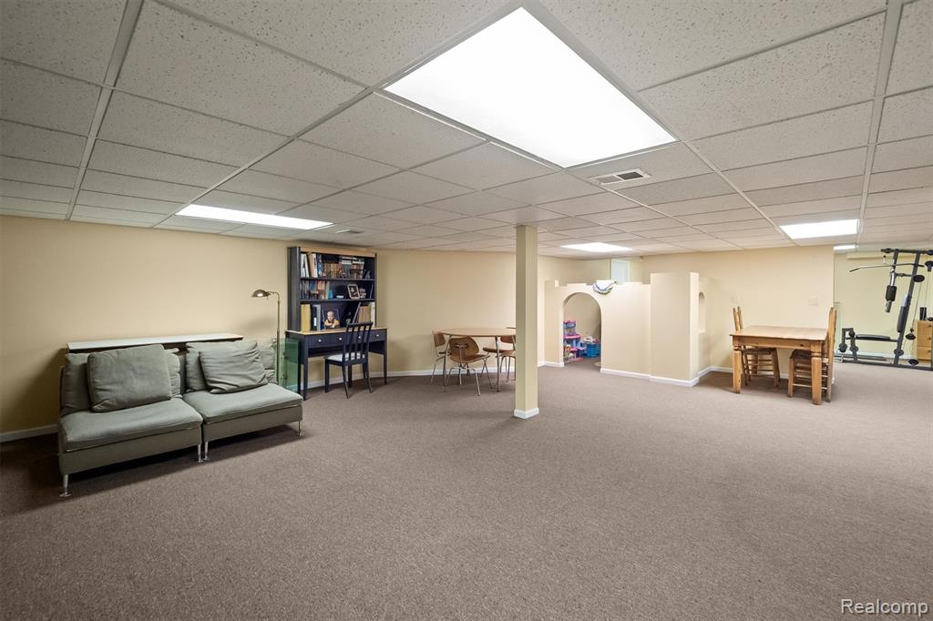 6018 Glen Eagles Drive, West Bloomfield, MI 48323 — Photo 31
