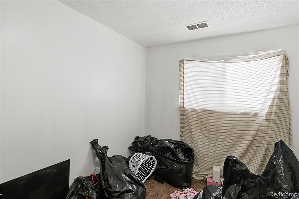 6075 Ashton Avenue, Detroit, MI 48228 — Photo 10