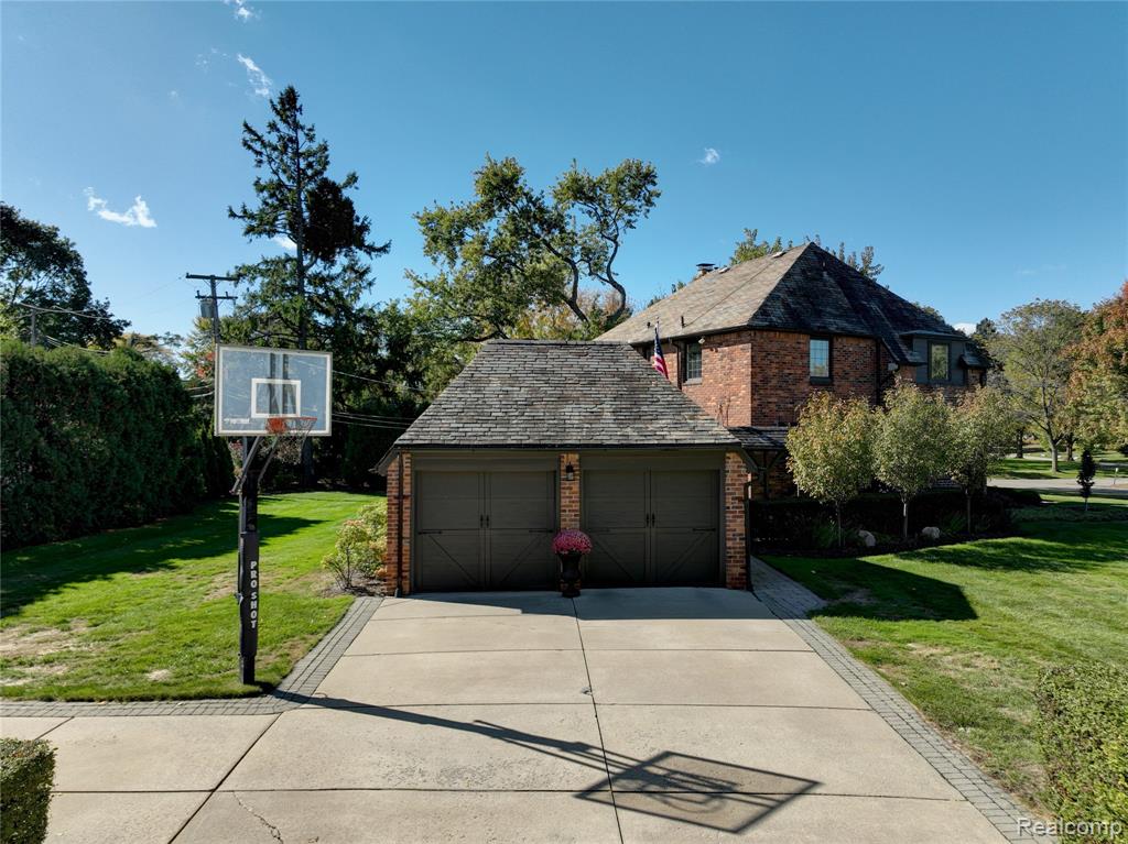 32470 Norchester Street, Beverly Hills, MI 48025 — Photo 38