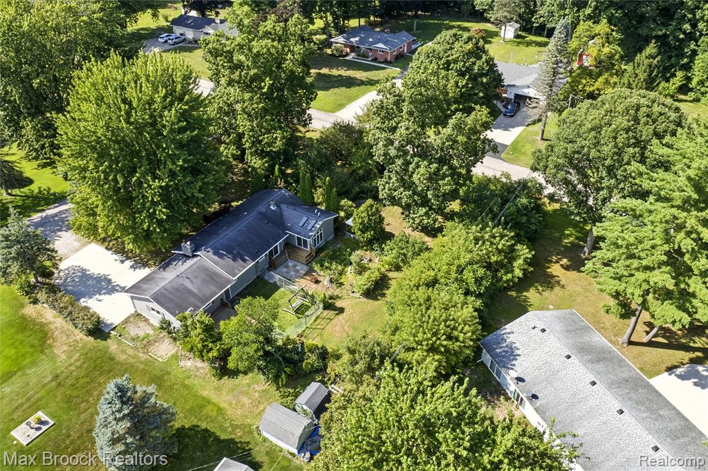 3084 E Hillcrest Drive, Clyde, MI 48049 — Photo 53