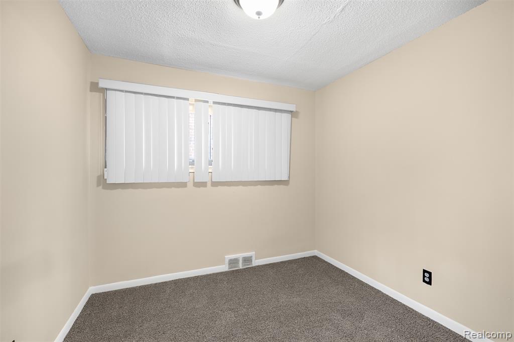 7325 Braile Street, Detroit, MI 48228 — Photo 21