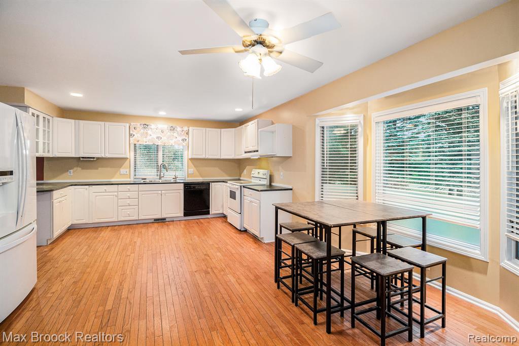 5096 Ridge Trail S, Clarkston, MI 48348 — Photo 12
