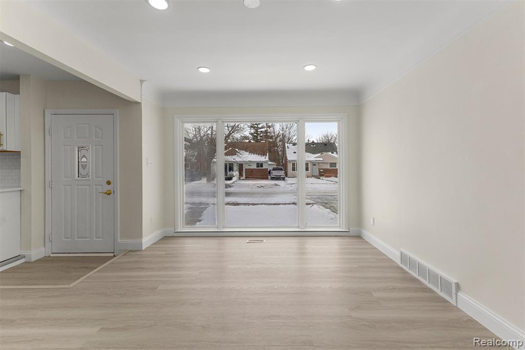 9608 Lenore, Redford, MI 48239 — Photo 6