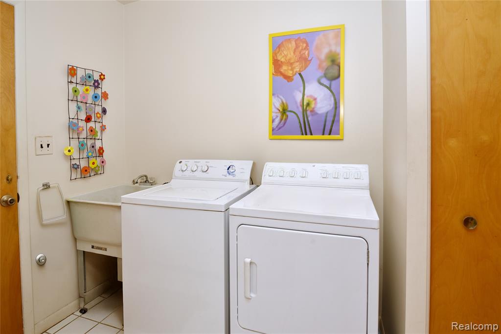 5550 Raven Road, Bloomfield Hills, MI 48301 — Photo 20