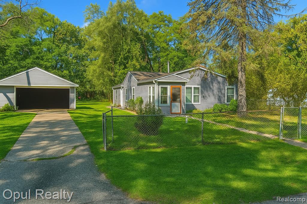 1489 Wren Street, Wixom, MI 48393 — front exterior