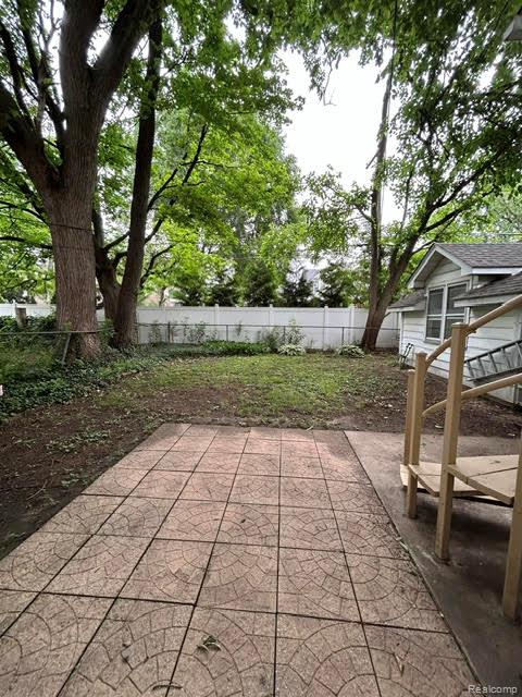 403 California Avenue, Royal Oak, MI 48067 — Photo 14