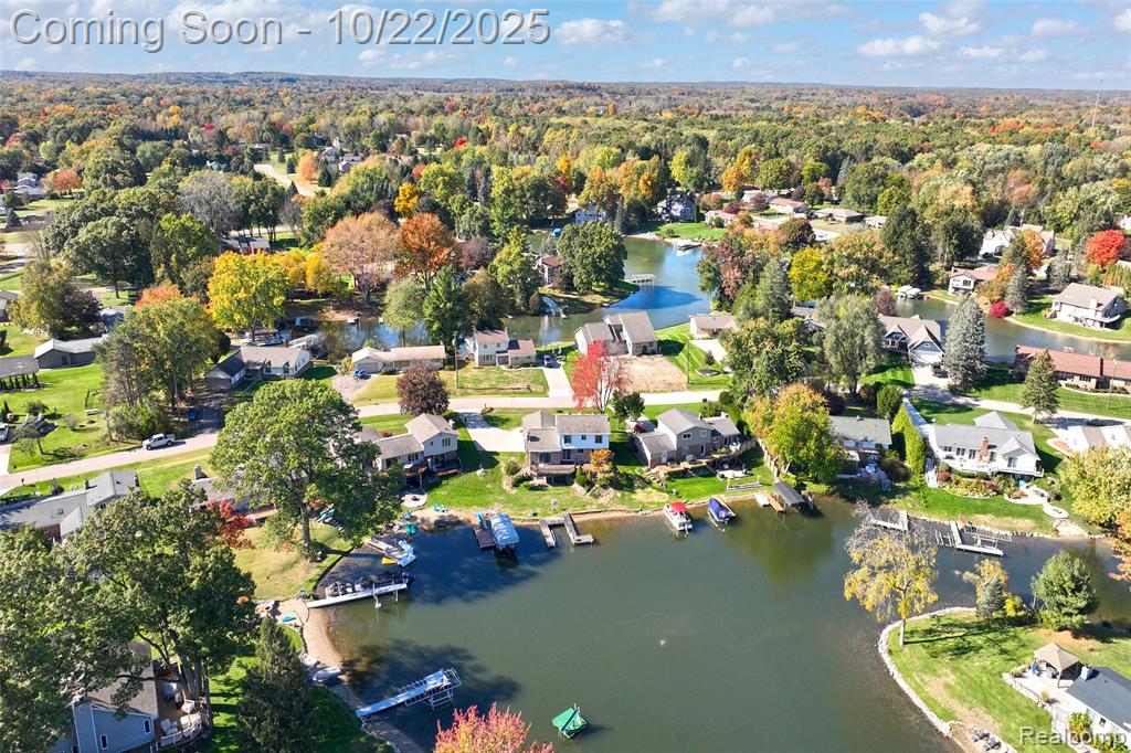 3996 Araby Court, Highland, MI 48356 — Photo 29