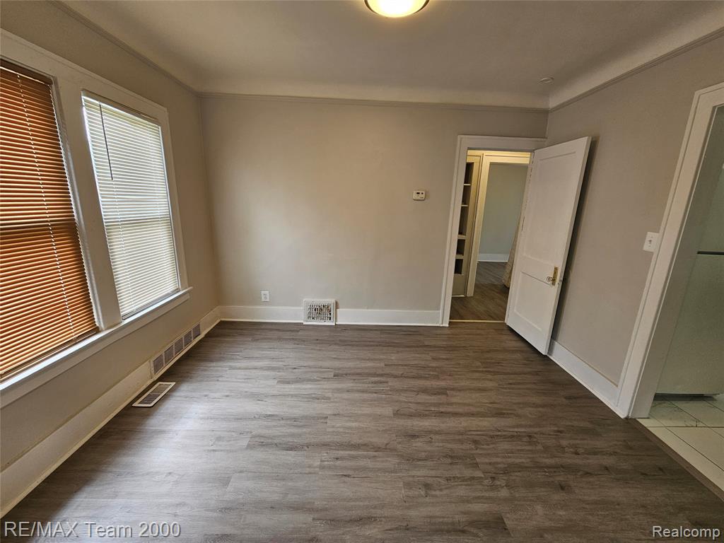7005 Orchard Avenue, Dearborn, MI 48126 — Photo 7