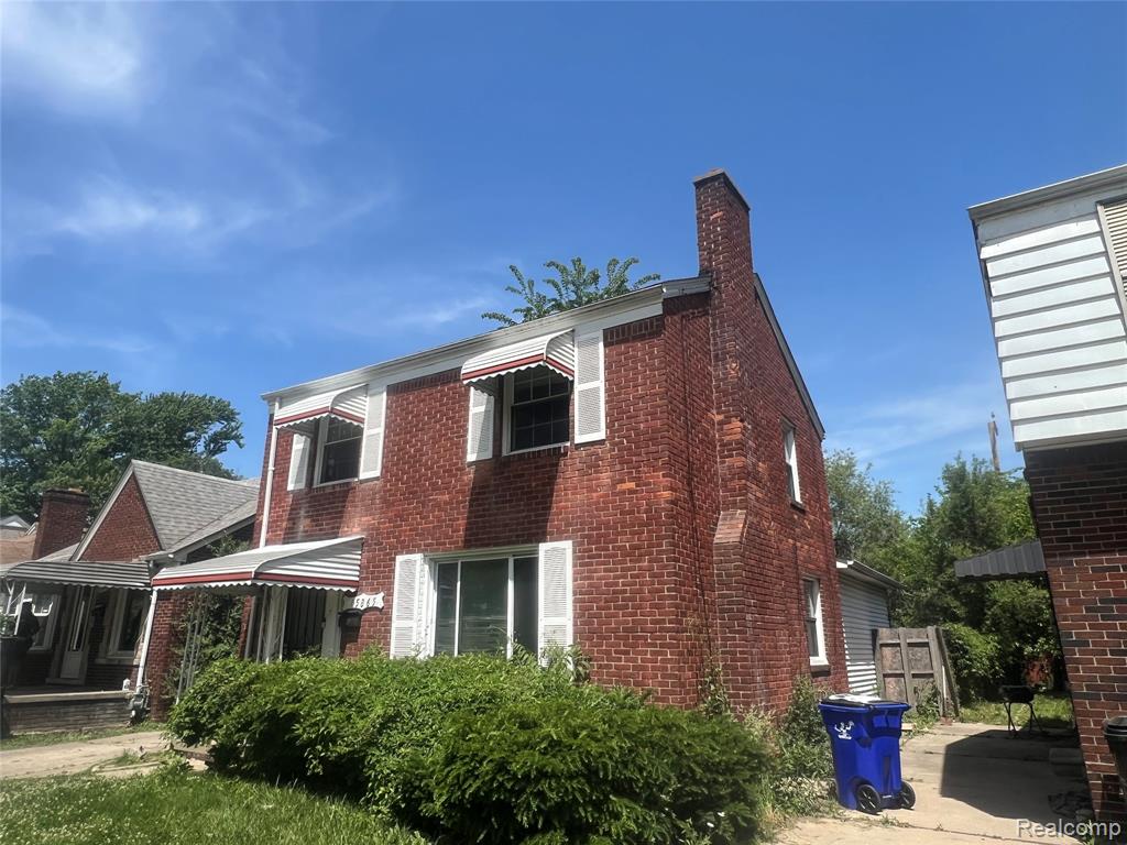 15865 Collingham Drive - Photo 3