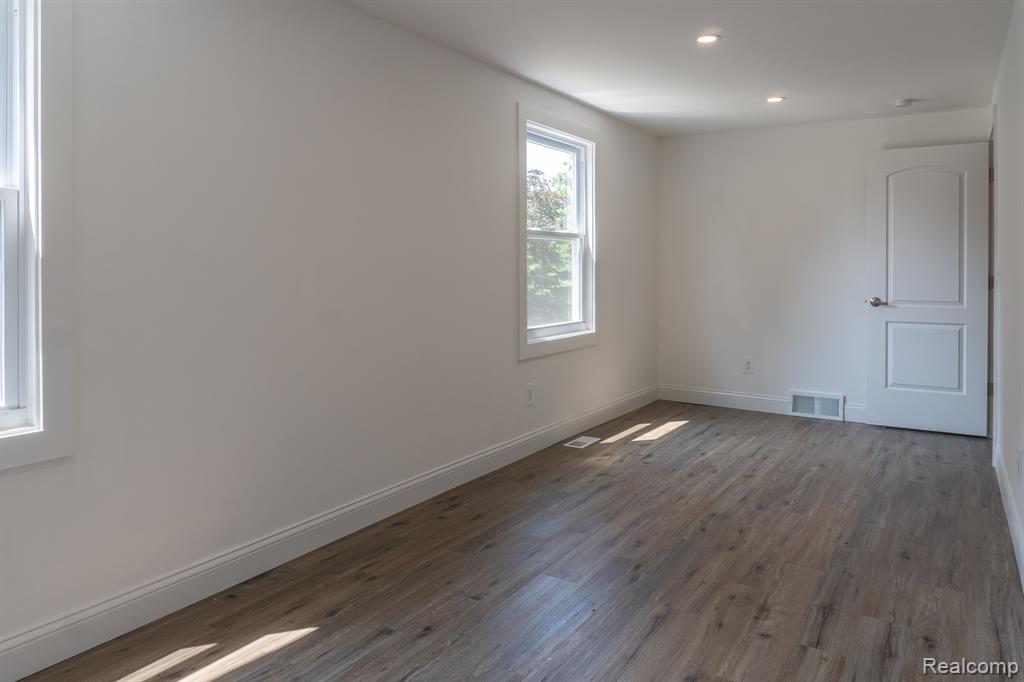 46236 SUNSET Street, Northville, MI 48167 — Photo 27
