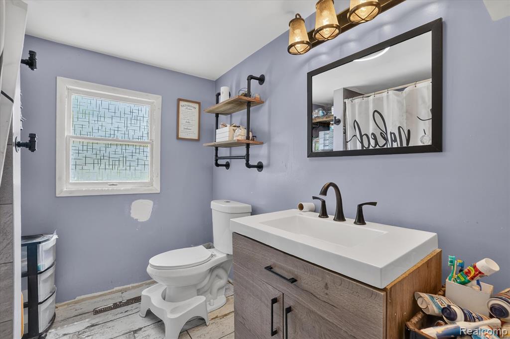 508 Deland Road, Flushing, MI 48433 — Photo 20