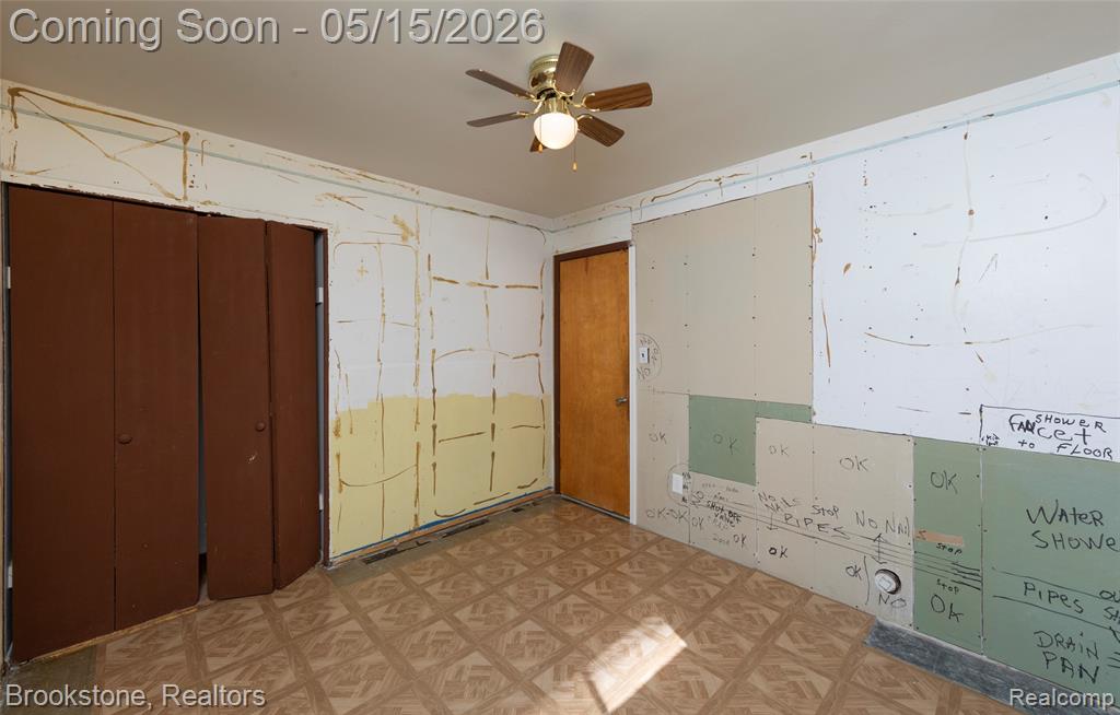 250 NOBLE, Milford, MI 48381 — Photo 23