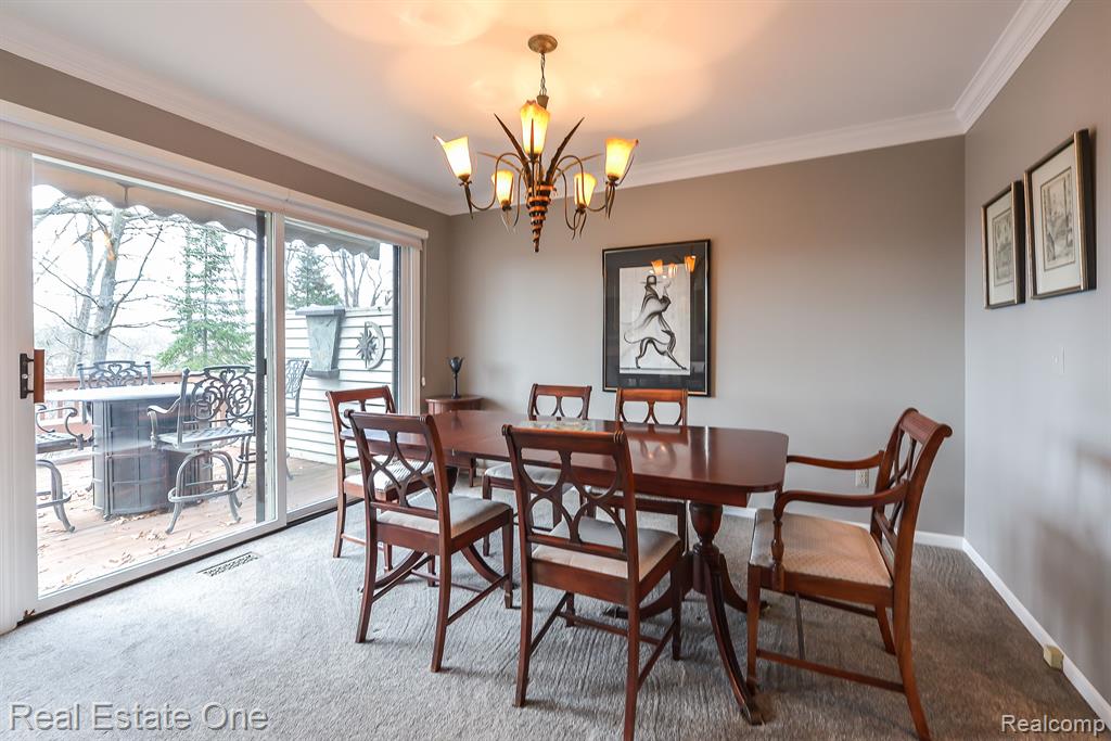 4490 GOLF VIEW Drive, Brighton, MI 48116 — Photo 18