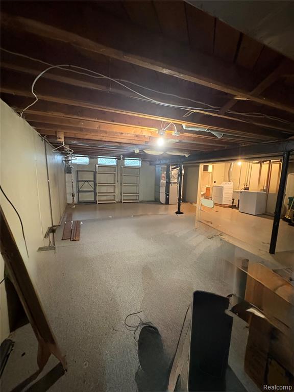 6915 Dover Street, Garden City, MI — Photo 12