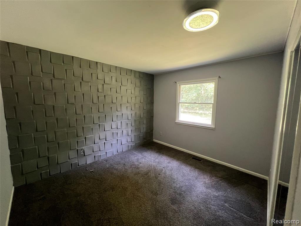 6197 Sober Road, Fowlerville, MI 48836 — Photo 11