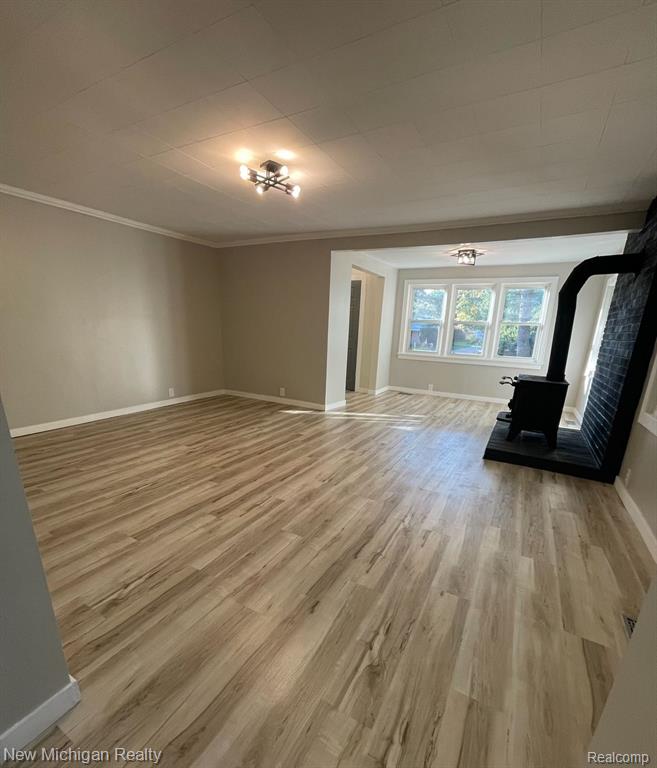 4262 W COURT Street, Flint, MI 48532 — Photo 6