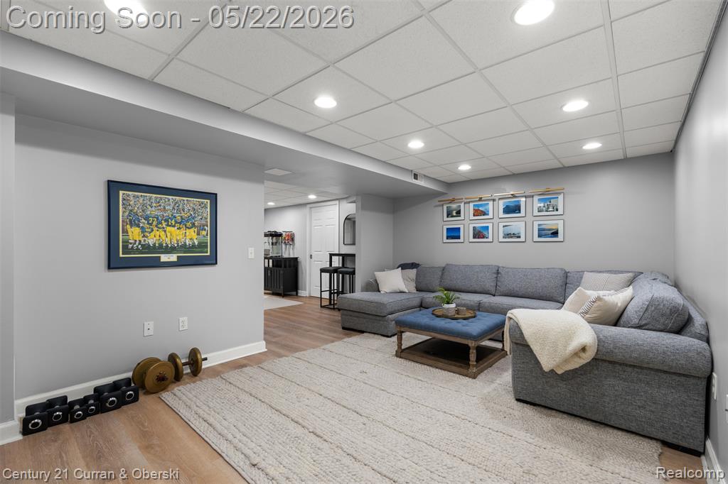 931 S Parkwood Drive, South Lyon, MI 48178 — Photo 33