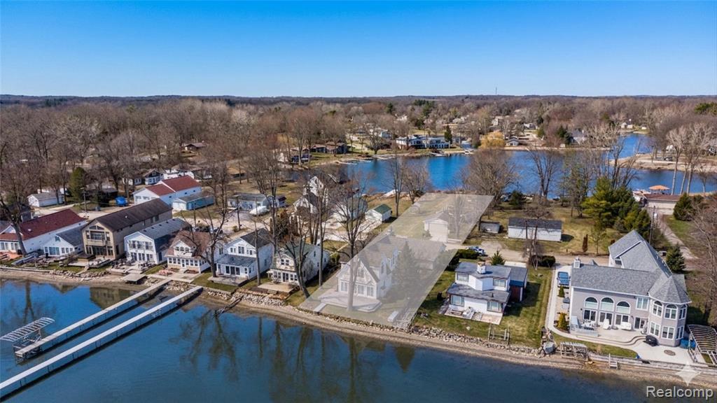 1382 Nita, Pinckney, MI 48169 — Photo 10