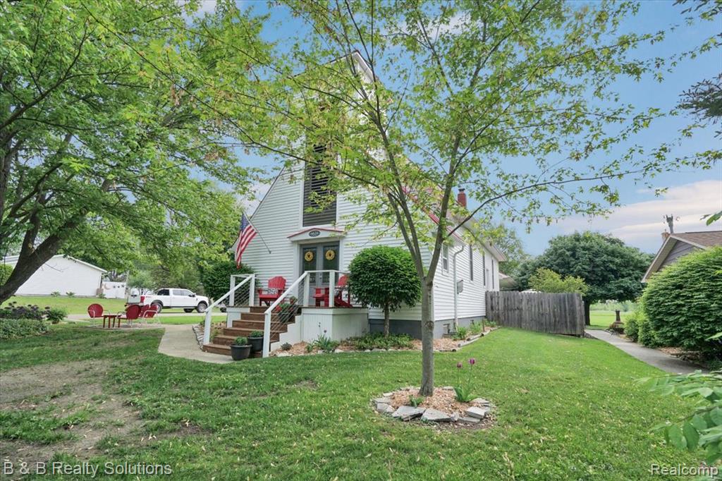 6624 Jefferson Road, North Branch, MI 48461 — Photo 4