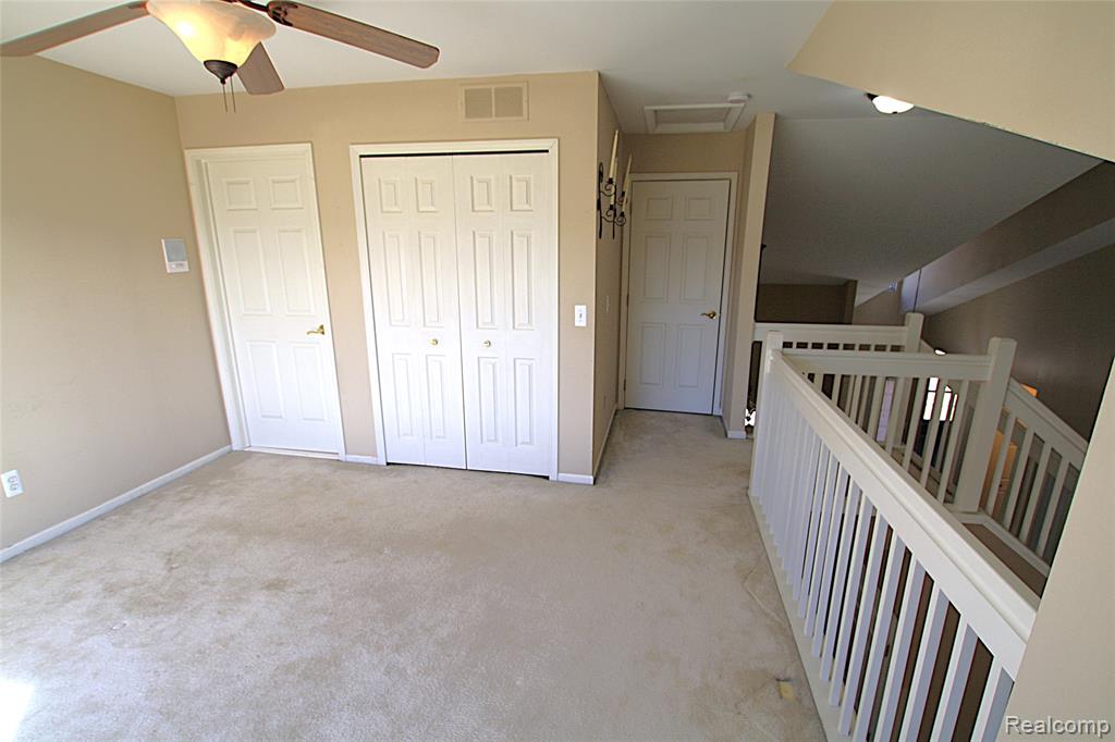 11152 Woodfield Parkway, Grand Blanc, MI 48439 — Photo 26