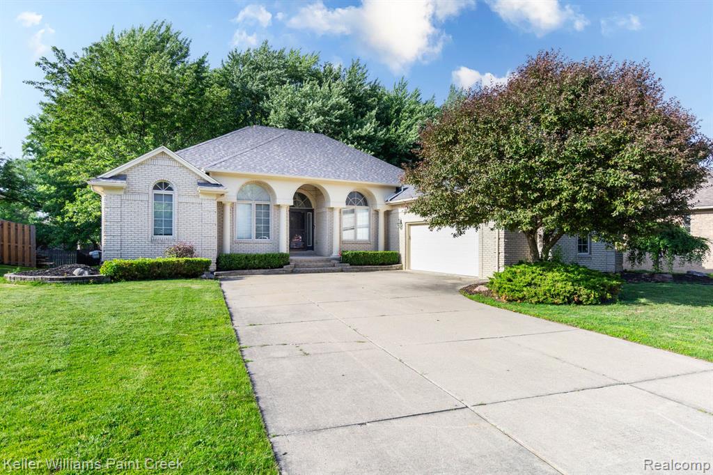 20695 Gaberty Drive, Clinton Twp, MI 48038