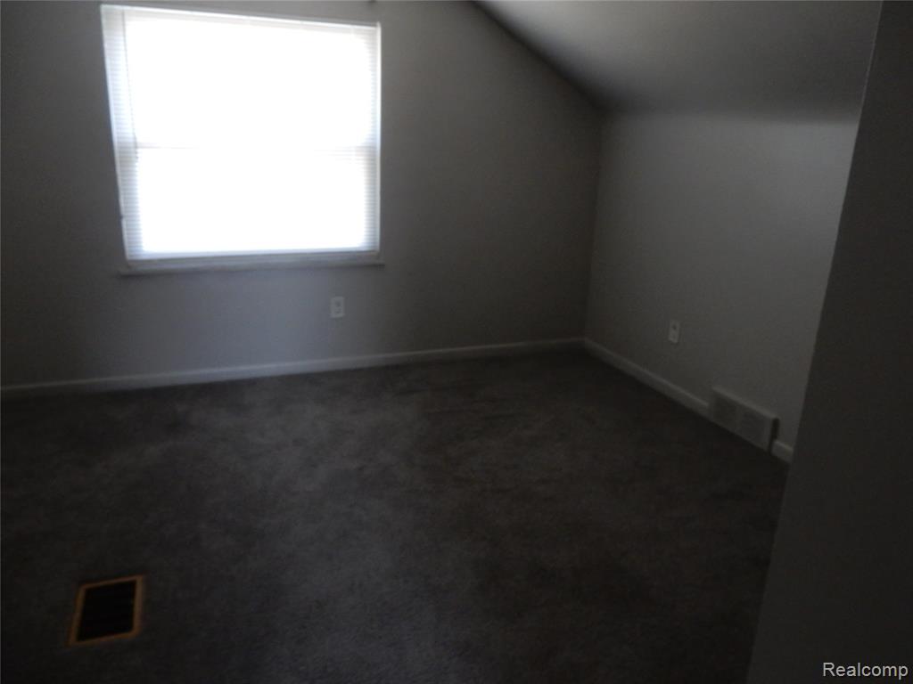 6782 Evergreen Avenue, Detroit, MI 48228 — Photo 13
