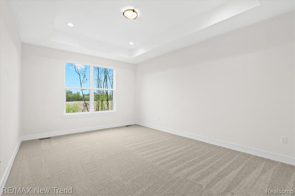 7829 Trailside Court, West Bloomfield, MI 48323 — Photo 19